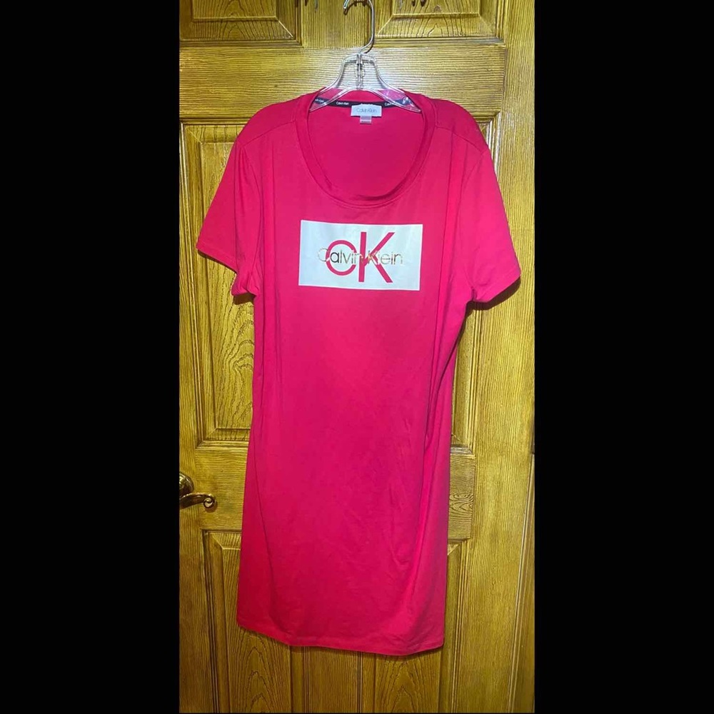 New w/o tags Pink Calvin Kline Shortsleeved Dress